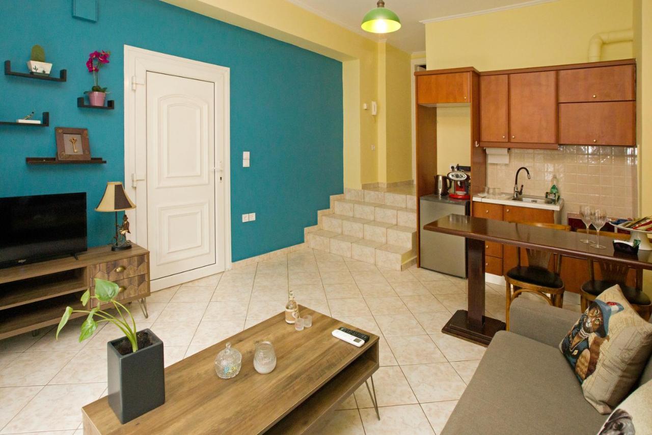 3 Keys Apartment Chalkida Exterior photo