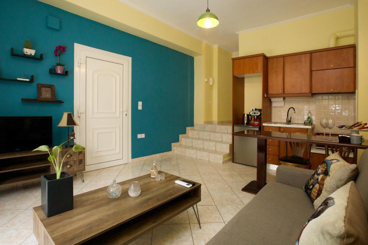 3 Keys Apartment Chalkida Exterior photo